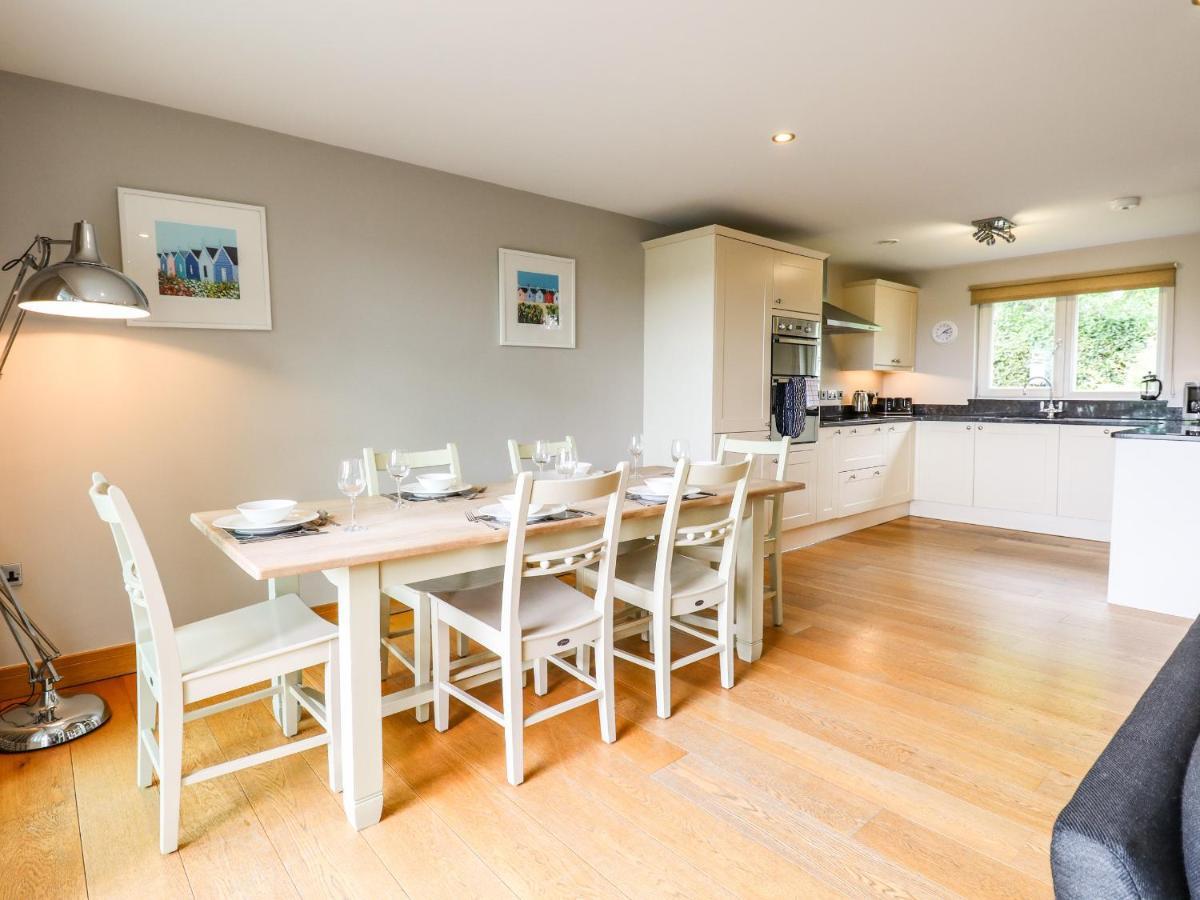 Swandown, 20 Poldon Villa ชาร์ด ภายนอก รูปภาพ