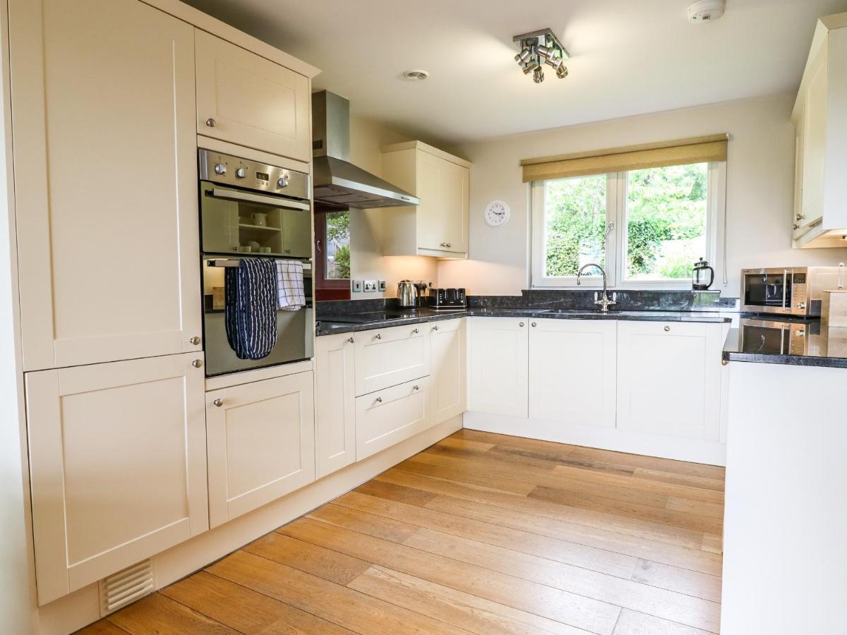Swandown, 20 Poldon Villa ชาร์ด ภายนอก รูปภาพ
