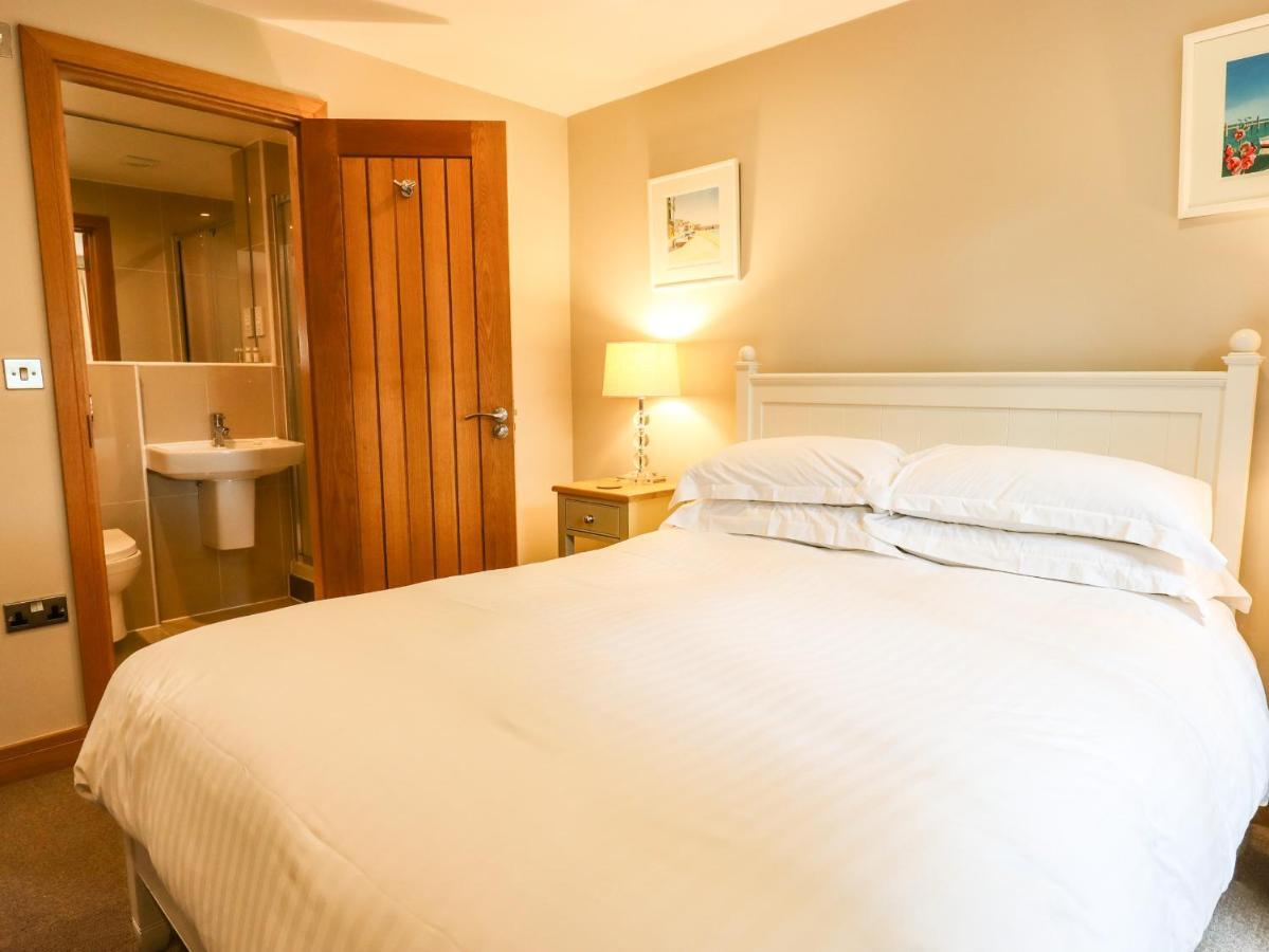 Swandown, 20 Poldon Villa ชาร์ด ภายนอก รูปภาพ