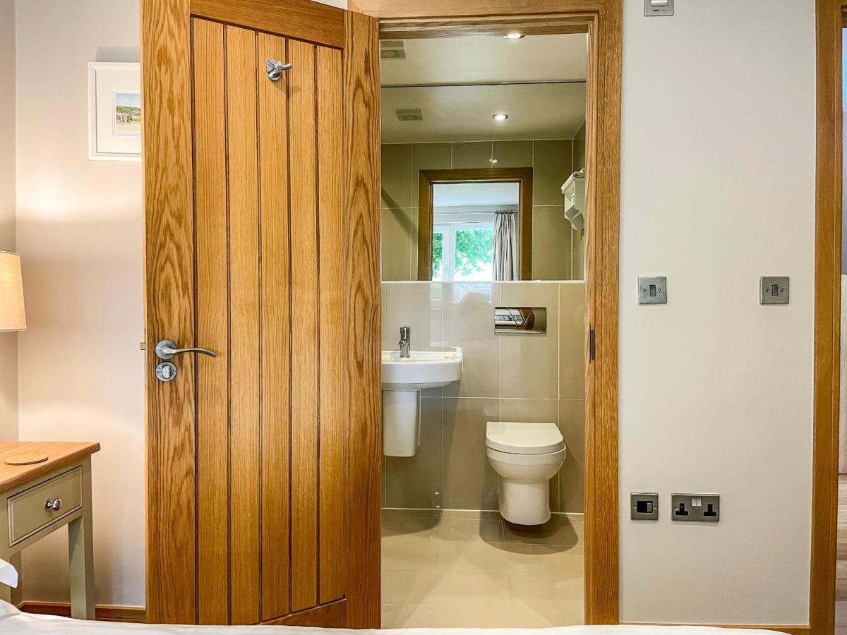 Swandown, 20 Poldon Villa ชาร์ด ภายนอก รูปภาพ
